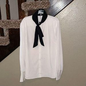 ♥ Large Agnes & Dora black and white top with bow